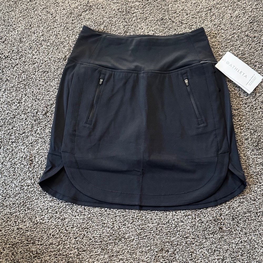New! Athleta Women's skort in Black